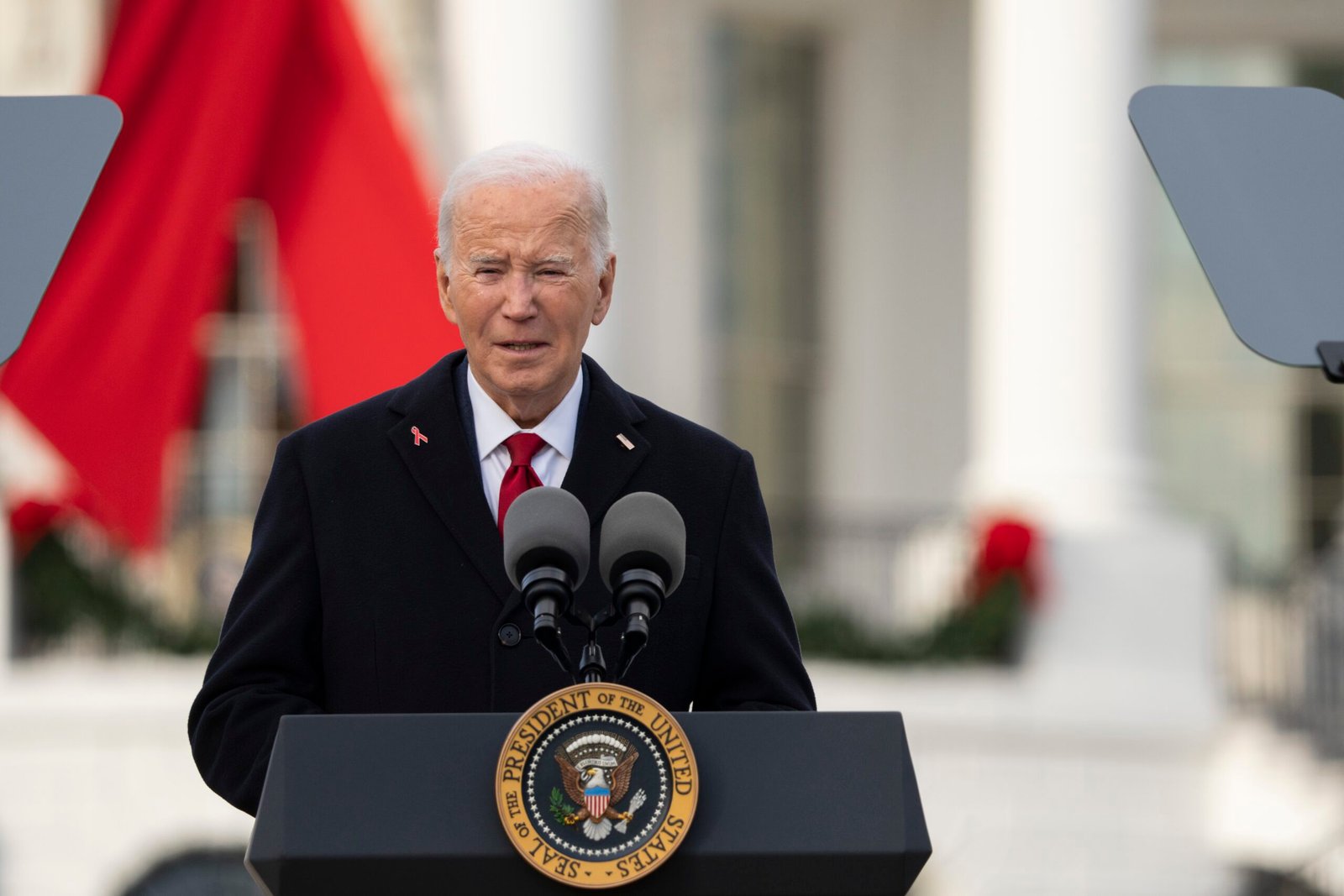 Joe Biden é diagnosticado com câncer de próstata