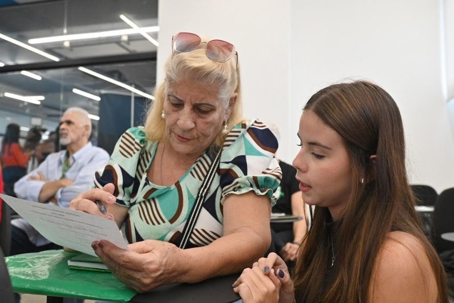 Prefeitura de Santos oferece apoio gratuito para aposentados identificarem descontos indevidos do INSS