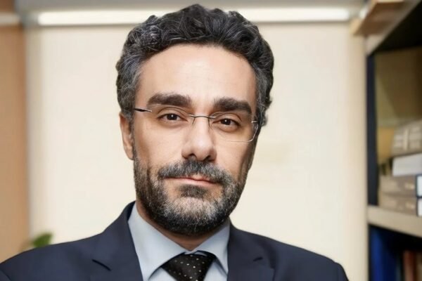 Marsiglia, sobre inquérito contra Eduardo Bolsonaro: ‘Série de inconsistências jurídicas’