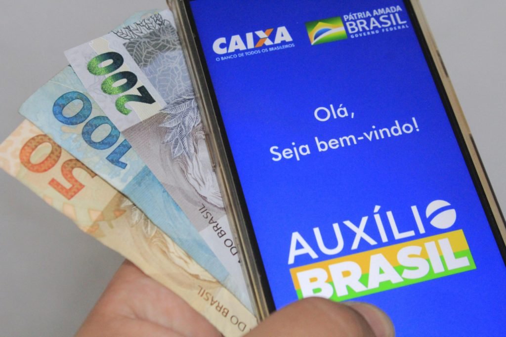 Benefício de transição do Bolsa Família deixará de ser pago em junho