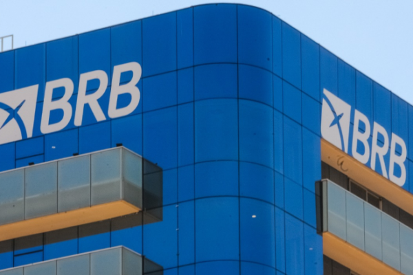 Justiça suspende impedimento para compra do Banco Master pelo BRB
