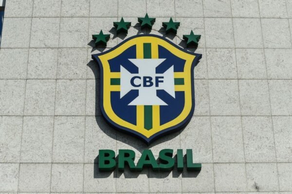 Candidato à presidência da CBF enfrenta processos trabalhistas