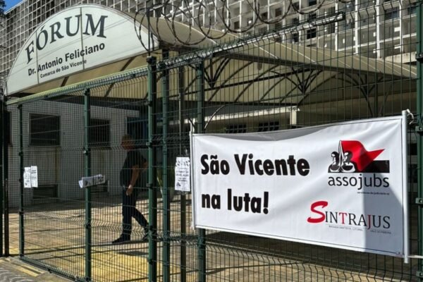 Servidores do Tribunal de Justiça de SP entram greve geral por tempo indeterminado; entenda