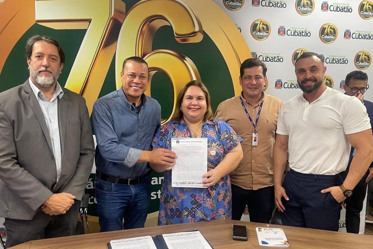 Prefeitura de Cubatão e Senac firmam parceria para oferecer cursos gratuitos a famílias de projetos habitacionais