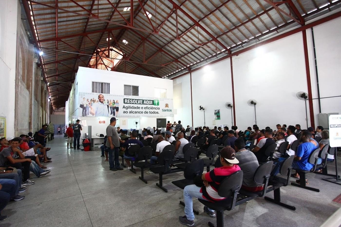 5º Mutirão do Emprego oferece mais de 120 oportunidades em Santos, SP