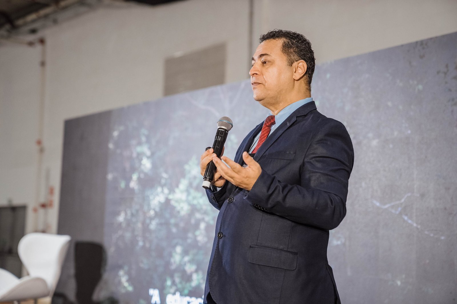 Educação com Consciência: Neurociência e Pensamento Sistêmico na Expo Quantic