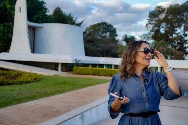 Janja embarca para Rússia seis dias antes da viagem oficial de Lula