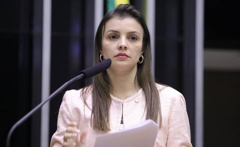Comissão aprova programa de combate à violência contra mulheres no campo