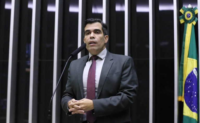 CCJ aprova projeto que protege pessoas incapazes de expressar vontade contra prescrição de direitos