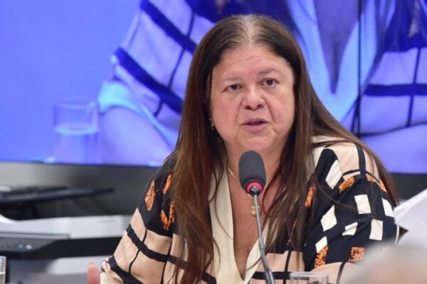 Comissão aprova novo critério de gasto com educação para aumentar transparência Comissão aprova novo critério de gasto com educação para aumentar transparência