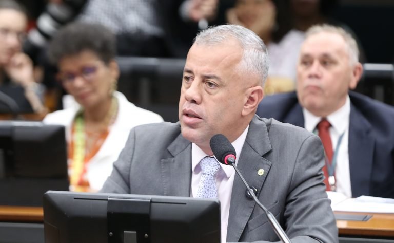 Projeto aprovado em comissão reverte ônus da prova em penhora de pequena propriedade rural