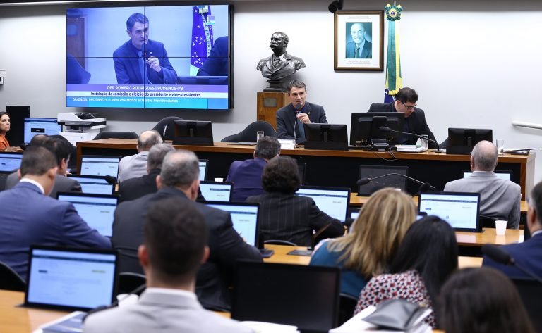 Câmara poderá votar até julho proposta que estende prazos para prefeituras parcelarem dívidas com a Previdência