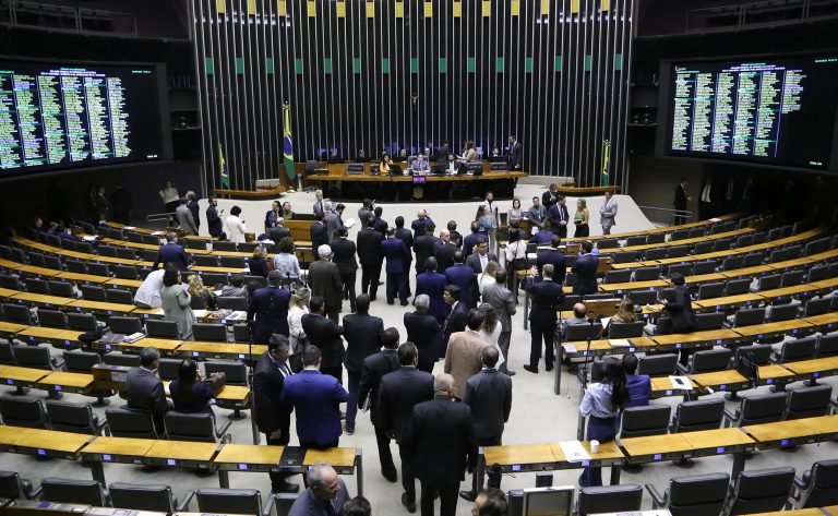 Câmara dos Deputados inicia votações desta quinta-feira; acompanhe