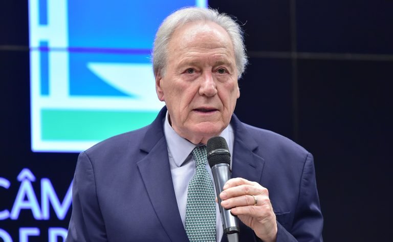 Lewandowski defende a constitucionalidade da PEC da Segurança Pública diante de críticas da oposição