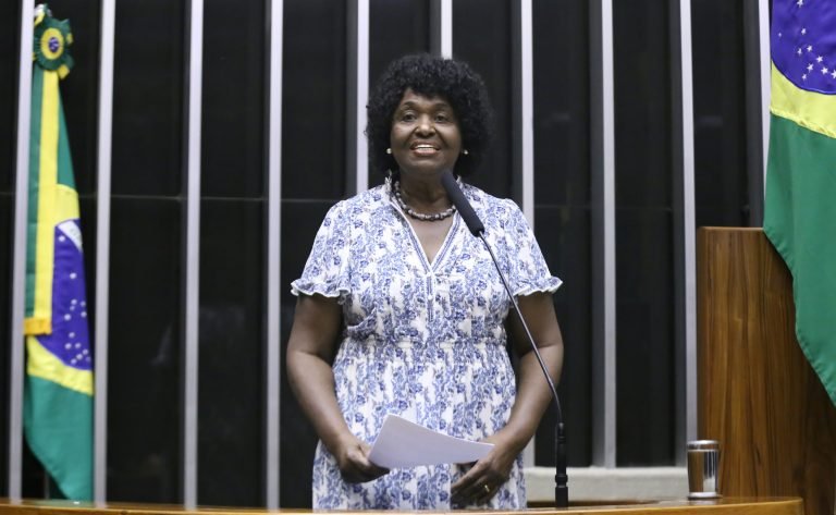 Câmara aprova criação do Dia Marielle Franco – Dia Nacional das Defensoras e Defensores de Direitos Humanos