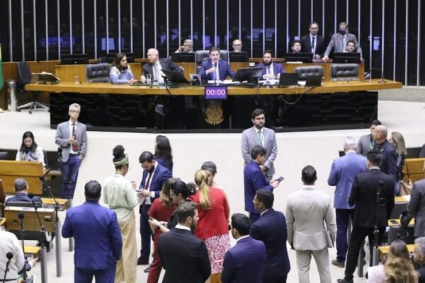 Câmara dos Deputados pode votar hoje fundo para compensar perdas agropecuárias