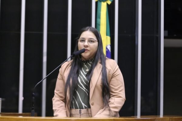 Comissão aprova criação de benefício financeiro para ampliar inclusão digital na Amazônia