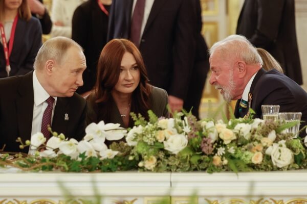 Lula participa nesta sexta com Putin das comemorações de 80 anos da vitória soviética na Segunda Guerra