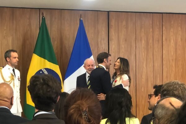 As comendas da camarada Janja