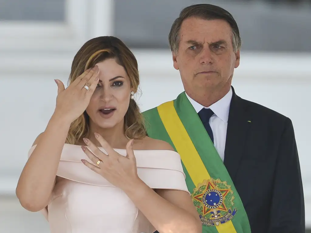 Janja comenta polêmicas diplomáticas: ‘Tenho bom senso e me considero inteligente’