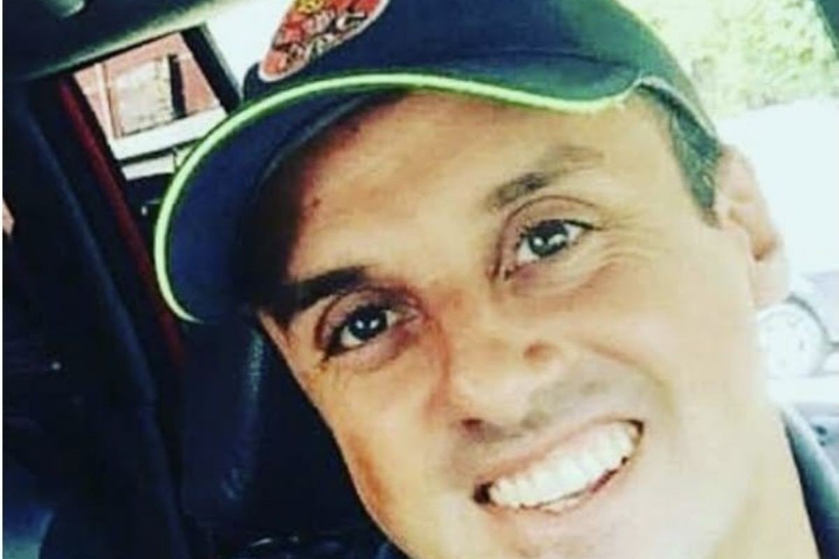 Bombeiro morto enquanto passeava com cão será promovido pela PM 7 anos após assassinato; entenda