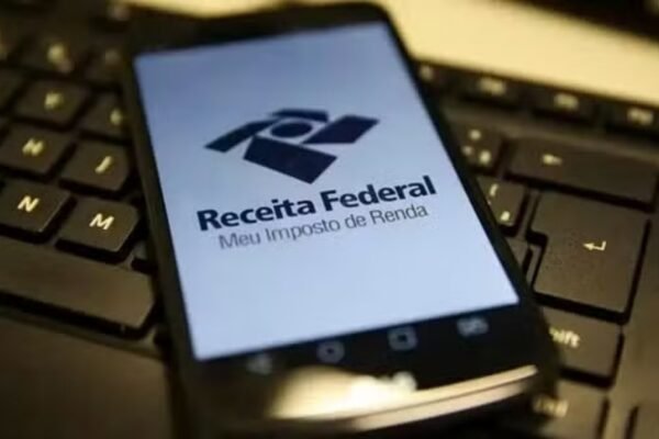 Fatec de Praia Grande, SP, oferece atendimento gratuito para ajudar moradores a declarar o IR e o MEI