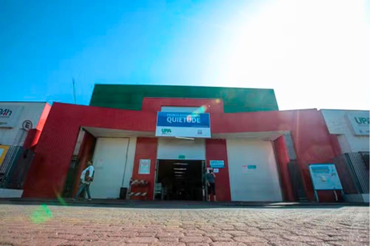 Homem prende anel no órgão genital pela segunda vez e pede ajuda para os bombeiros