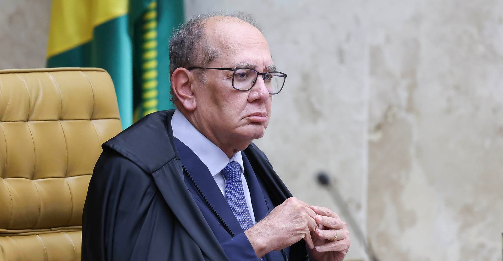 Terceirização virou ‘gêmea do trabalho escravo’, diz ministro do Trabalho