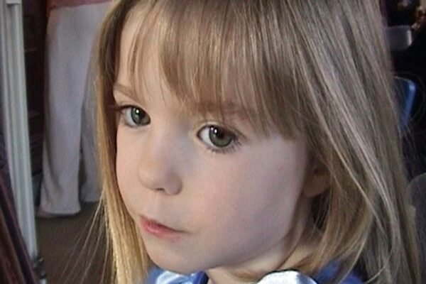 Polícia portuguesa vai fazer novas buscas pela menina Madeleine McCann, desaparecida em 2007 Polícia portuguesa vai fazer novas buscas pela menina Madeleine McCann, desaparecida em 2007