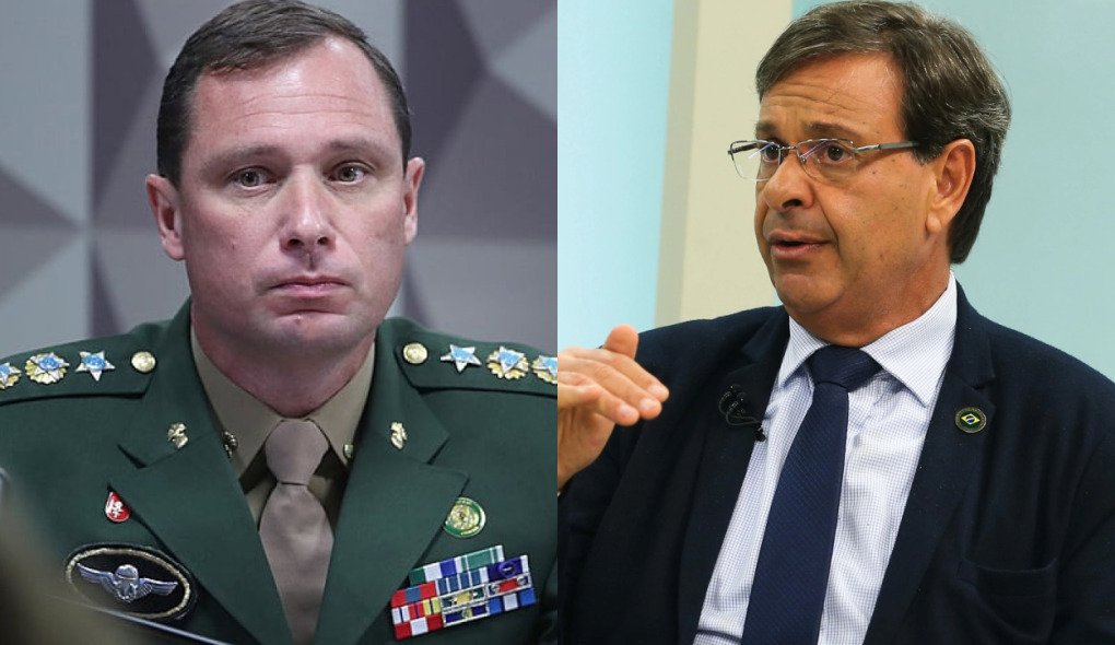 Mauro Cid presta novo depoimento na Polícia Federal