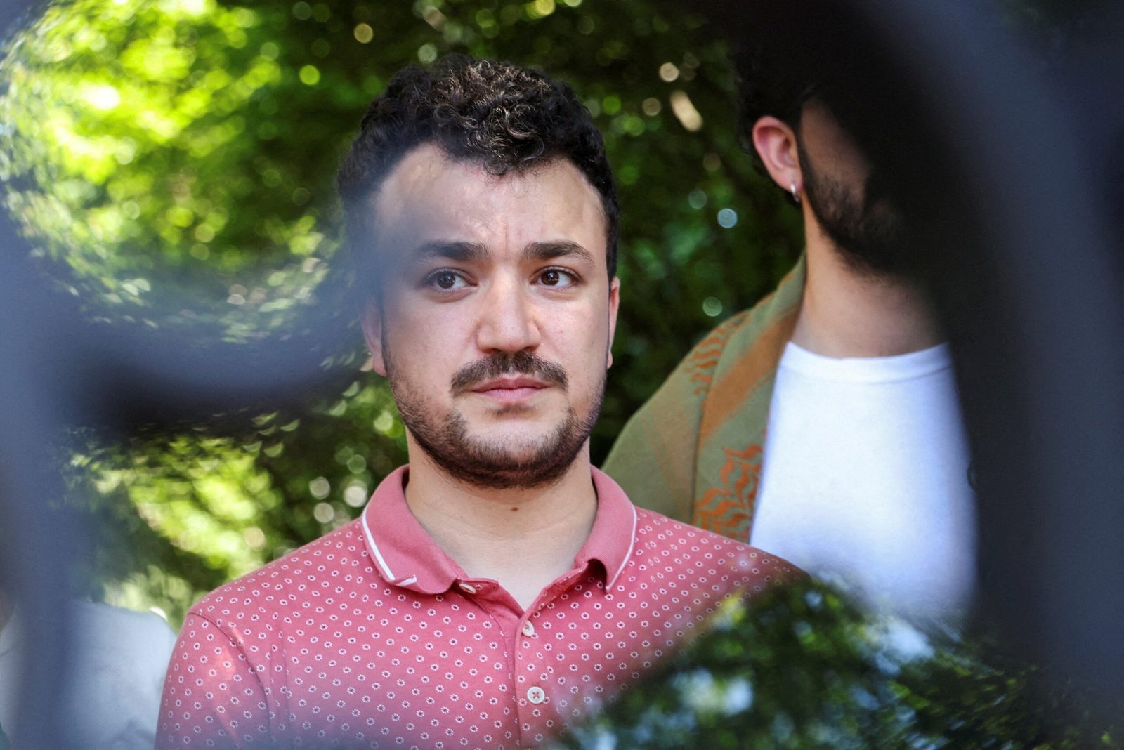 Juiz ordena libertação de estudante pró-palestinos nos EUA