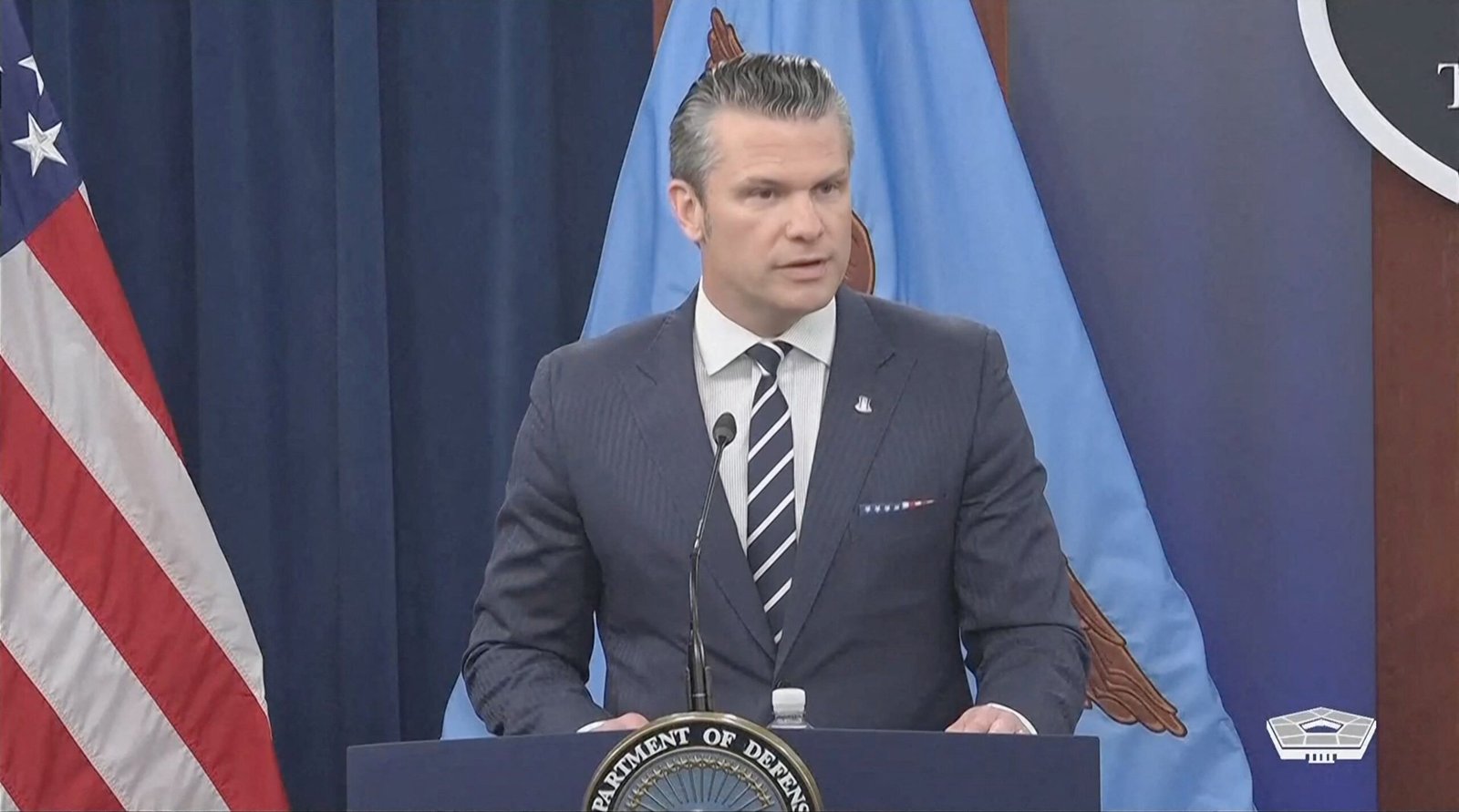 Pete Hegseth: nº1 da defesa dos EUA conquistou Trump com polêmicas TV e disse ‘não lavar as mãos por 10 anos’; conheça