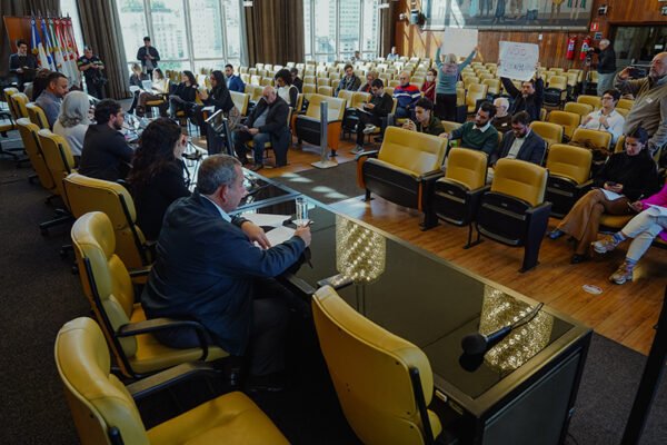 CCJ dá aval a projetos sobre PIU Arco Pinheiros, fiação urbana e áreas municipais