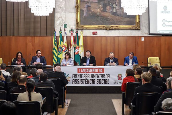 Câmara Municipal de São Paulo lança Frente Parlamentar em Defesa da Assistência Social