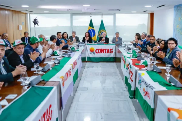 PT alegou ‘defesa da democracia’ ao ir contra MP que combate fraudes no INSS 