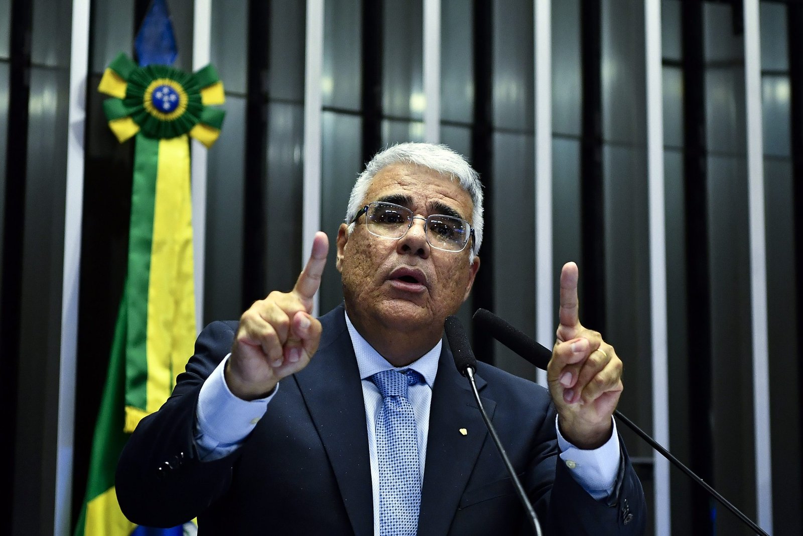 Oposição critica judicialização da derrubada do IOF