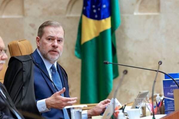 Dias Toffoli anula decisões da Lava Jato contra ex-ministro de Lula e Dilma Dias Toffoli anula decisões da Lava Jato contra ex-ministro de Lula e Dilma