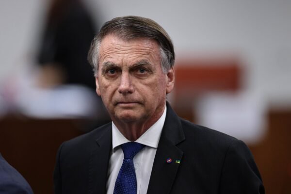 ‘Histórico’: como imprensa internacional acompanha julgamento de Bolsonaro no STF