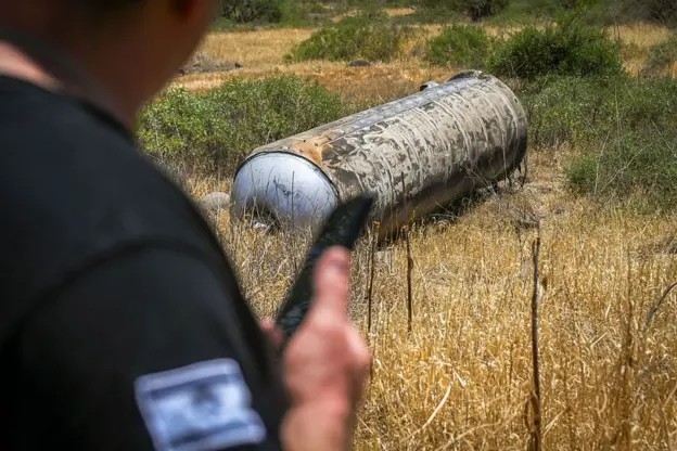 Israel fecha espaço aéreo após ataques dos EUA ao Irã