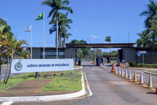 PF não indiciou Bolsonaro em inquérito da ‘Abin paralela’