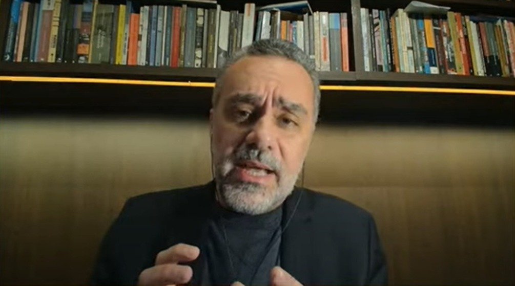 Jurista analisa impacto da regulação do STF sobre as redes sociais; confira