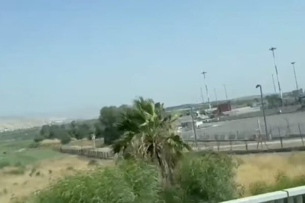 Comitiva brasileira deixa Israel e chega à Jordânia em meio a conflito