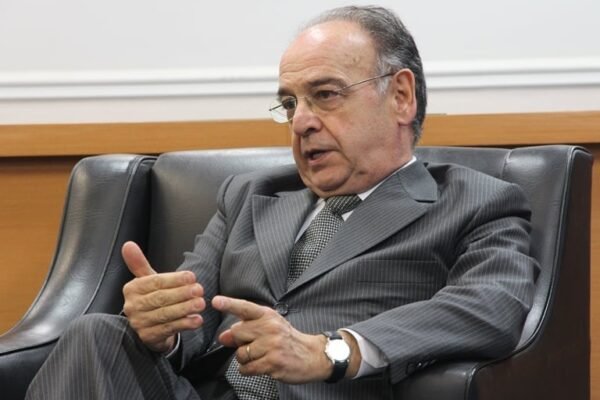 Tribunal de Contas de São Paulo pagou R$ 3 mi em bônus a conselheiros