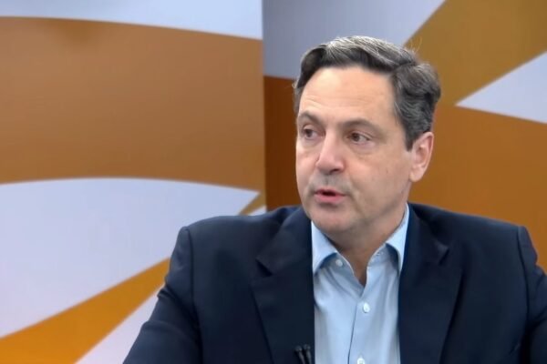 Deputado que proibir intervenção do governo sobre emendas