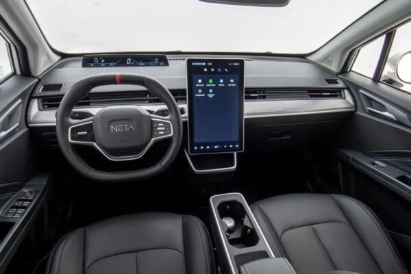 Neta Auto vende apenas 46 carros elétricos no Brasil e enfrenta crise
