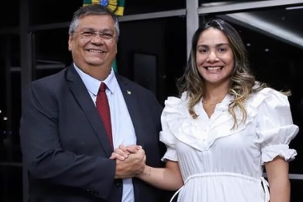 Senado analisa projeto que proíbe e pune ligações indesejadas de telemarketing