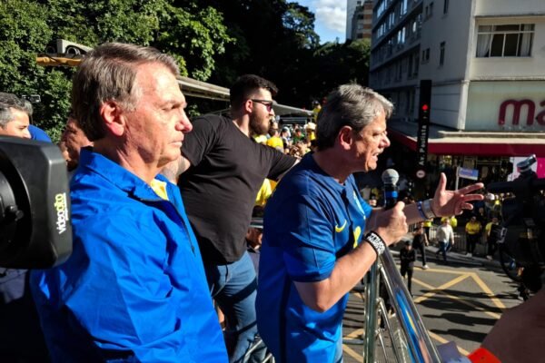 Tarcísio avisa: ‘O Brasil não aguenta mais o PT’