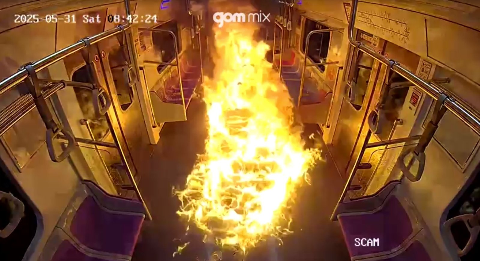 VÍDEO: homem incendeia vagão lotado no metrô de Seul, na Coreia do Sul