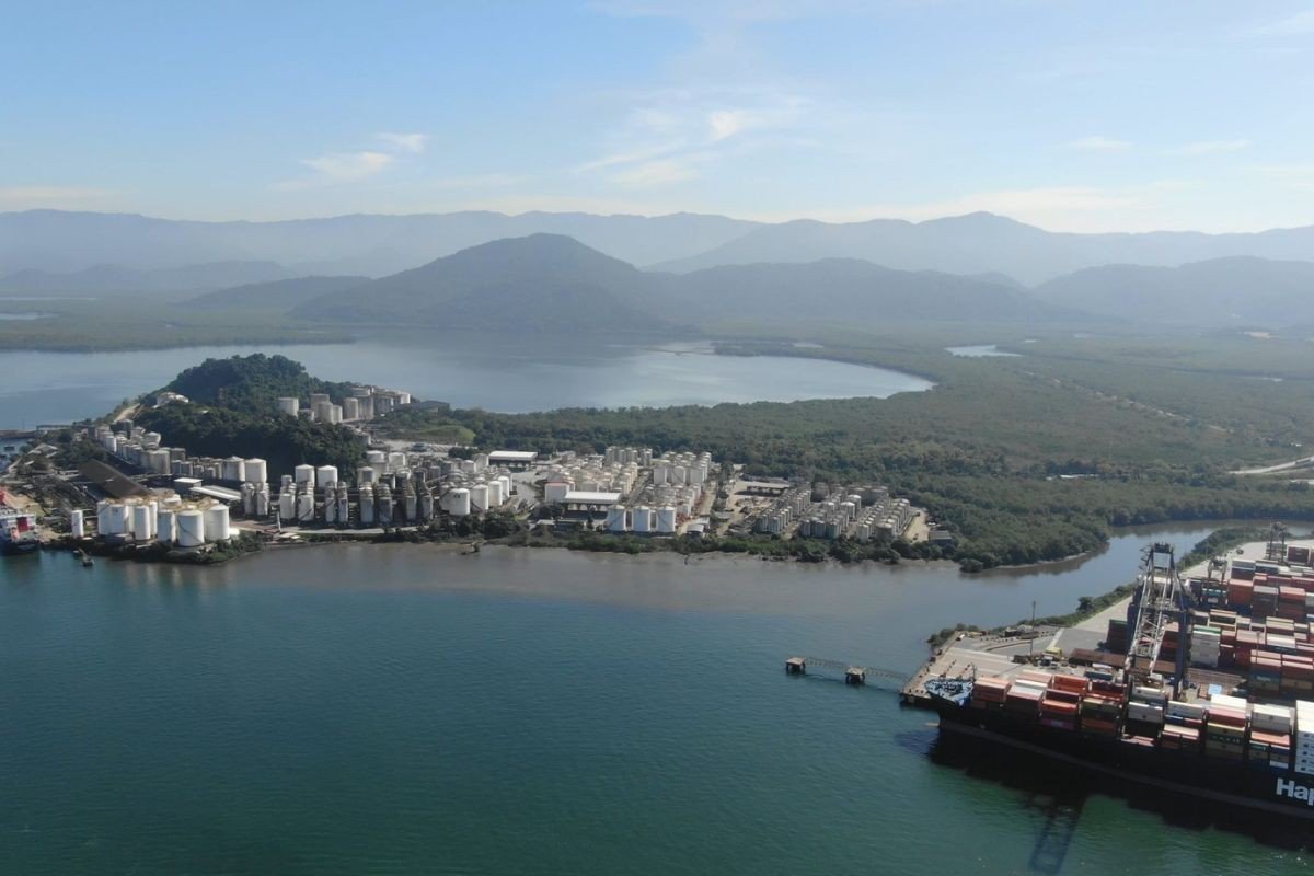 Porto de Santos terá obra de R$ 112 milhões para ampliar o calado no cais da Ilha Barnabé