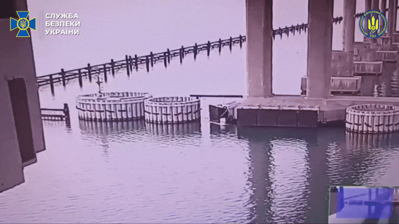 Após ataque de drones, Ucrânia ataca ponte da Crimeia com explosivos instalados debaixo d’água; VÍDEO